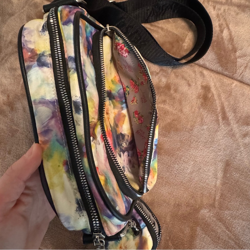 Betsey Johnson Multicolor Crossbody - Picture 6 of 6